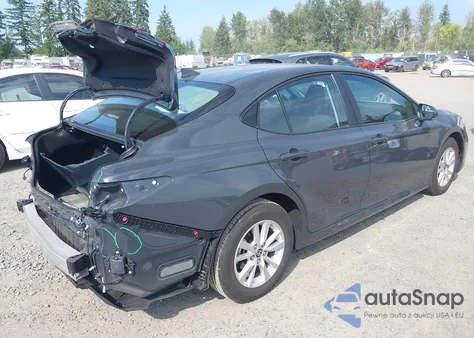2025 Toyota Camry Le z USA, uszkodzony, nr VIN 4T1DAACK3SU607907
